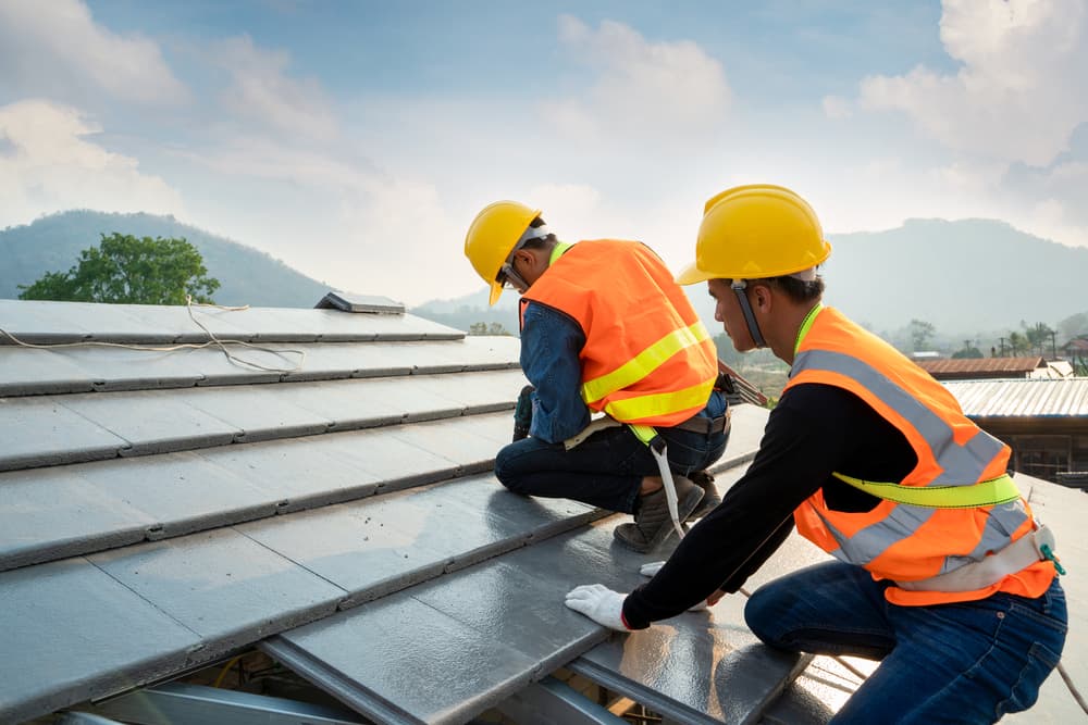 roof repair in Squaw Valley CA